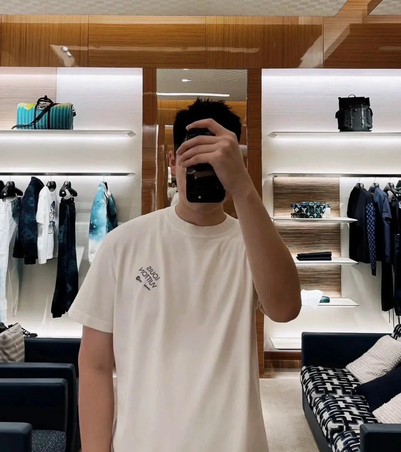 Louis Vuitton/